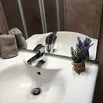 Salamon شقة *
