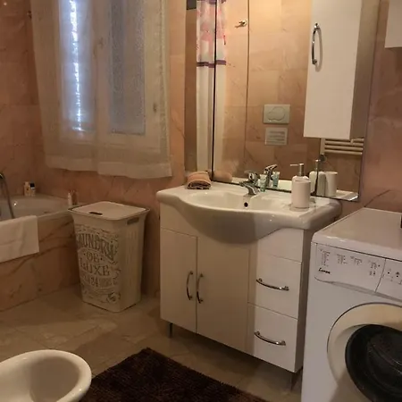 Salamon Apartmán *